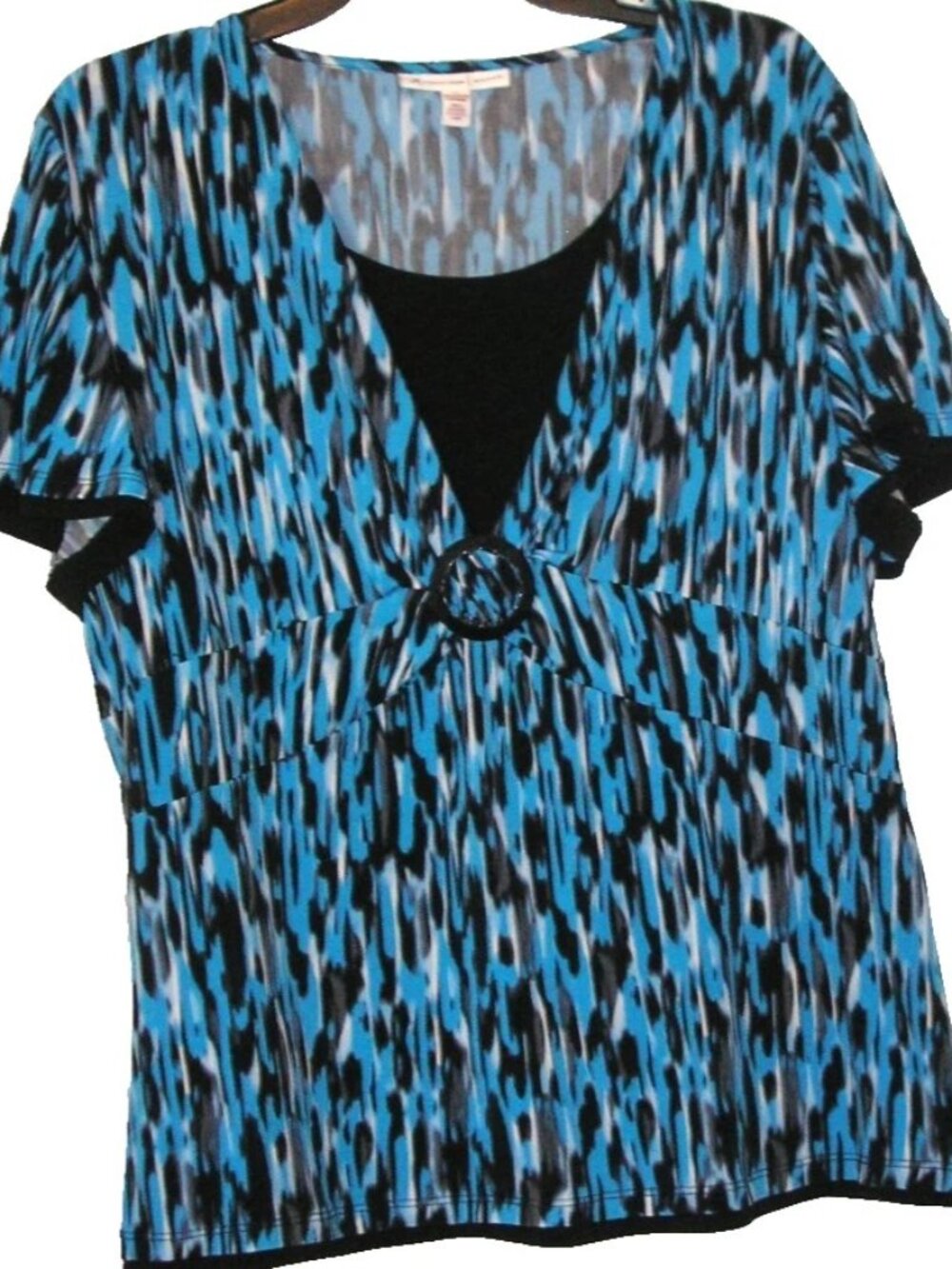 JM Collection Plastic Ring Detail Top, Size 1X